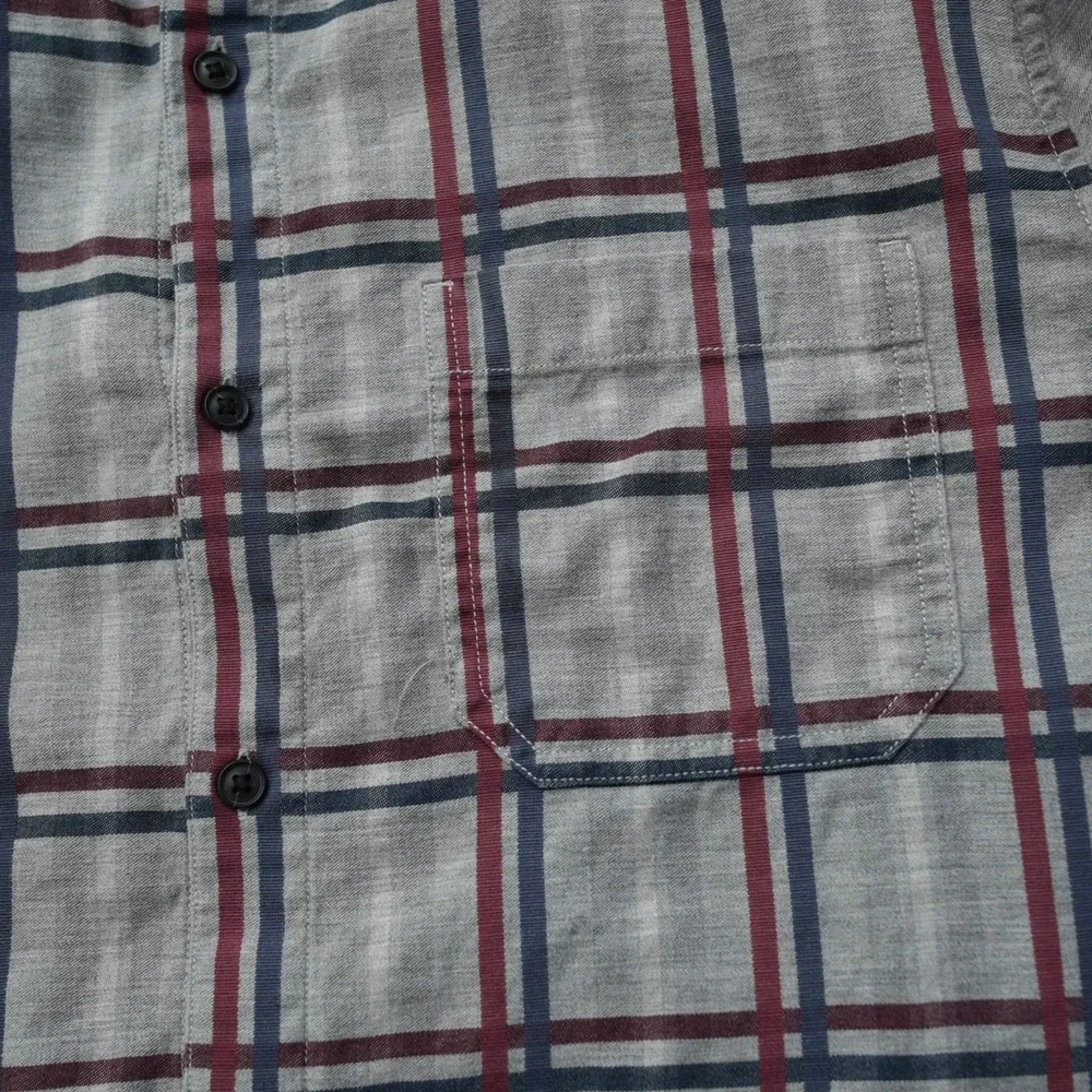 Banana Republic small stain